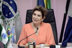 1652386570-elizabeth-anuncia-processo-seletivo-para-contratacao-de-medicos-elizabeth-schmidt-12-jpg Boca no Trombone 