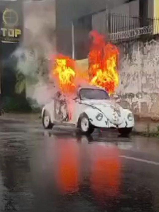 Fusca pega fogo em PG