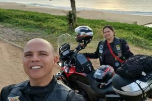 O casal de motociclistas Flávio e Márcia Bento, Boca no Trombone O casal de motociclistas Flávio e Márcia Bento,