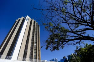 edificio_sede_caixa_economica_federal_170120182634 Boca no Trombone edificio_sede_caixa_economica_federal_170120182634