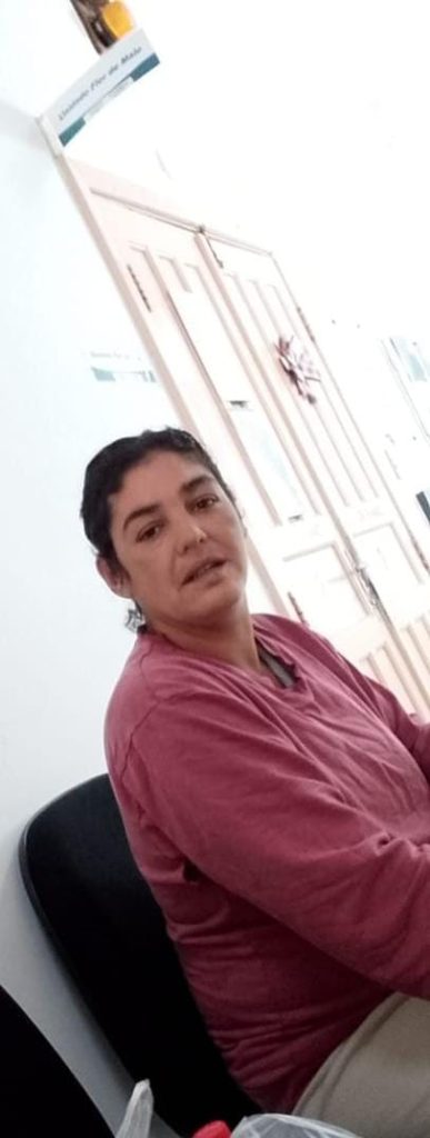 Mulher com transtornos mentais foge de hospital em Ponta Grossa; família pede ajuda Boca no Trombone Mulher com transtornos mentais foge de hospital em Ponta Grossa; família pede ajuda