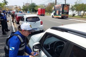 Prefeitura promove ações educativas integradas com a comunidade no Maio Amarelo Boca no Trombone Prefeitura promove ações educativas integradas com a comunidade no Maio Amarelo