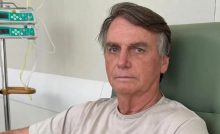Bolsonaro deixa hospital em Brasília