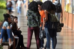 Programa que oferta bolsas de estudo a negros tem inscrição prorrogada Boca no Trombone Programa que oferta bolsas de estudo a negros tem inscrição prorrogada