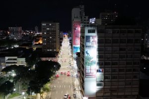 Prefeitura já trocou mais de 18,7 mil lâmpadas convencionais por LED em PG Boca no Trombone Prefeitura já trocou mais de 18,7 mil lâmpadas convencionais por LED em PG