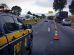 Viatura da PRF na rodovia em acidente com motocicleta Boca no Trombone Viatura da PRF na rodovia em acidente com motocicleta