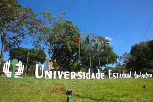 Após uma década sem seleções, universidade retoma contratações efetivas; inscrições começam em maio de 2025 Boca no Trombone Após uma década sem seleções, universidade retoma contratações efetivas; inscrições começam em maio de 2025